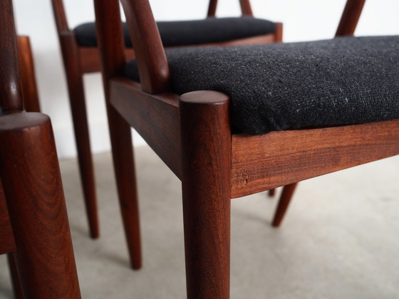 Image 1 of Ensemble de quatre chaises en teck, Design danois, 1970S, Designer : Kai Kristiansen