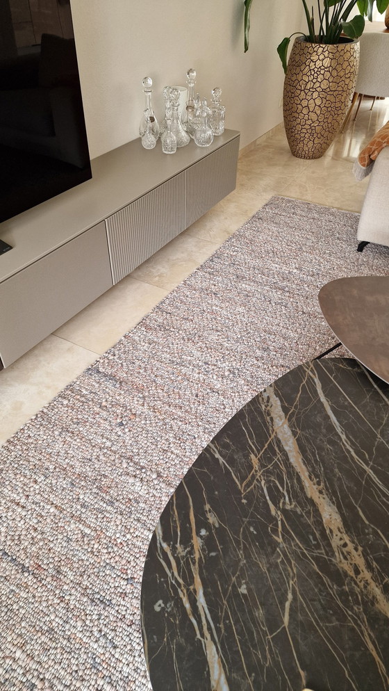 Image 1 of Tapis Perletta Gravel Oyster 472 250 X 450