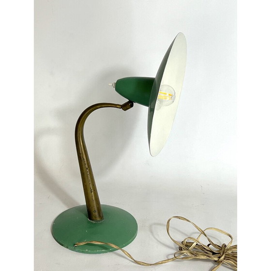 Image 1 of Lampe de table italienne du milieu du siècle en laiton et laque verte, années 1950