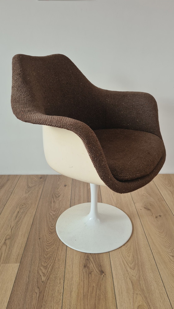 Image 1 of Eero Saarinen Tulip Design Knoll Tulip Tullip