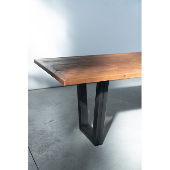 Image 1 of Table de salle à manger vintage fabriquée à la main avec plateau en sapin brossé, 2020