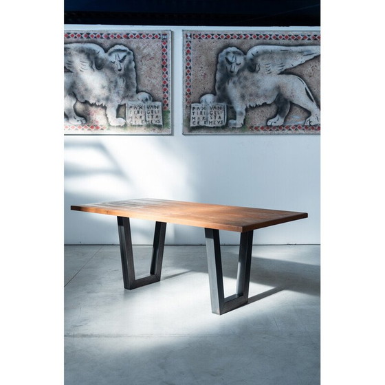 Image 1 of Table de salle à manger vintage fabriquée à la main avec plateau en sapin brossé, 2020