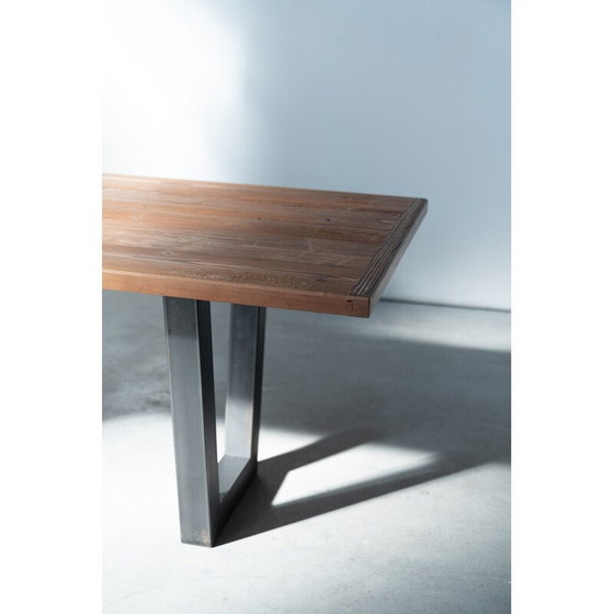Image 1 of Table de salle à manger vintage fabriquée à la main avec plateau en sapin brossé, 2020