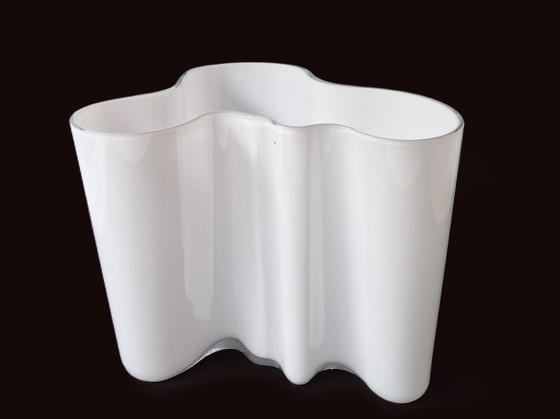 Image 1 of Iittala - Vase Savoy par Alvar Aalto - Plus grande taille