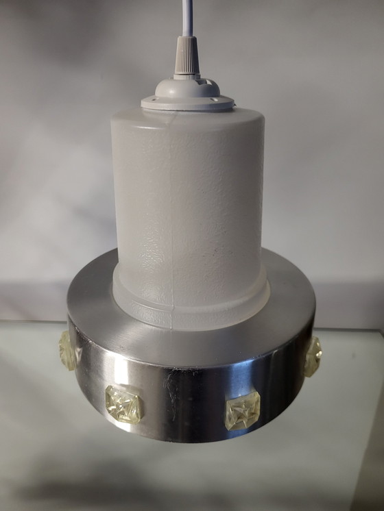 Image 1 of Lampe suspendue de l'ère spatiale, chrome et verre dépoli, années 1960-1970