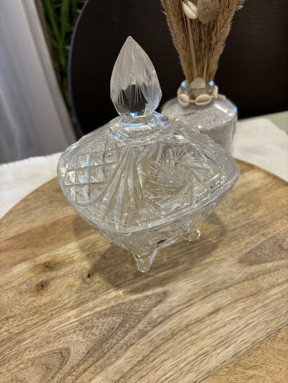 Image 1 of Bonbonnière En Verre Taillé