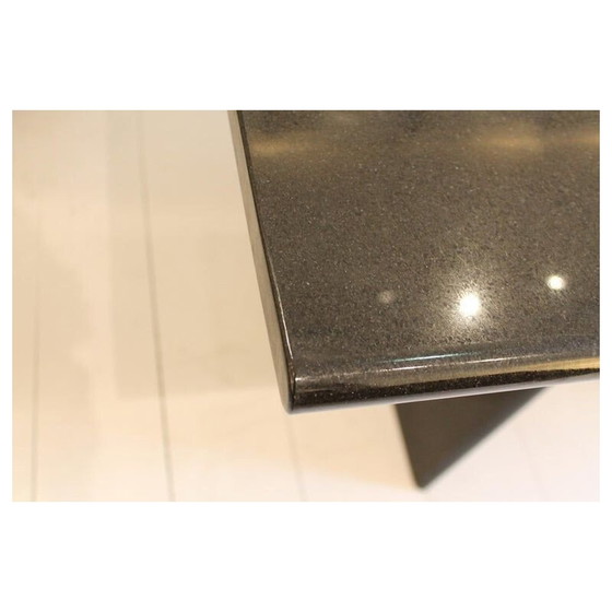 Image 1 of Table noire vintage Asolo en granit par Angelo Mangiarotti Italie 1981s