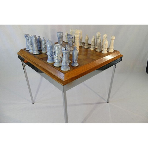 Jeu d'échecs vintage sur table en céramique craquelée, 1940