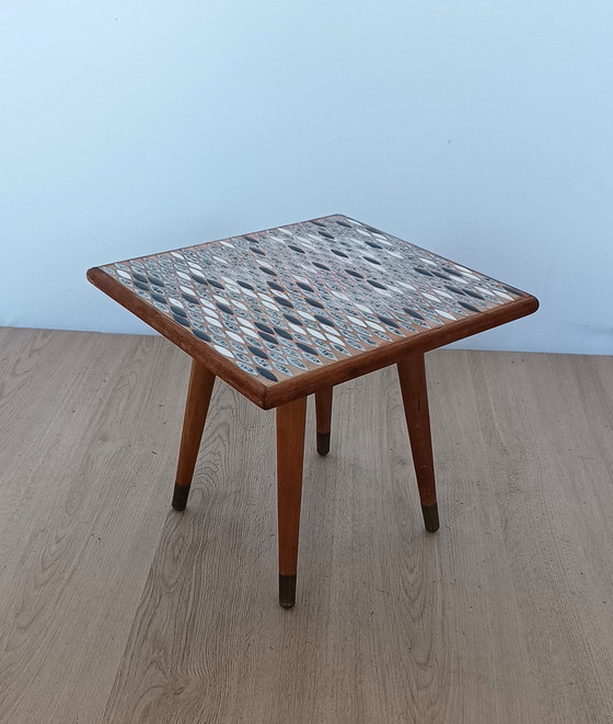 Image 1 of Table d'appoint en mosaïque des années 50
