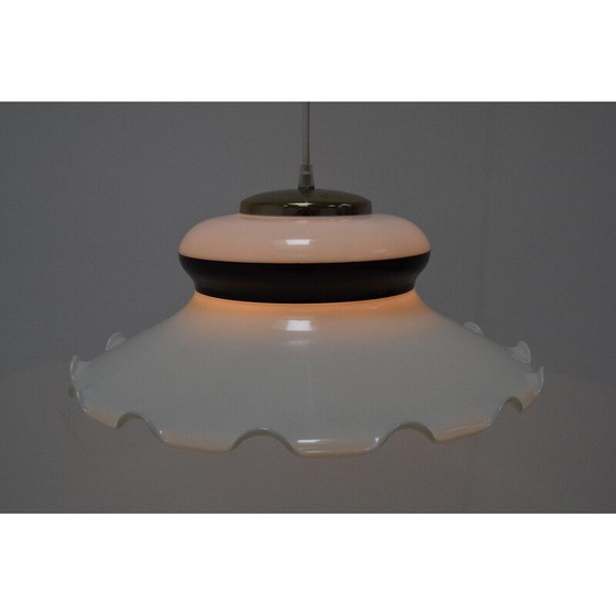 Image 1 of Lampe suspendue vintage en laiton et plastique, Tchécoslovaquie 1970