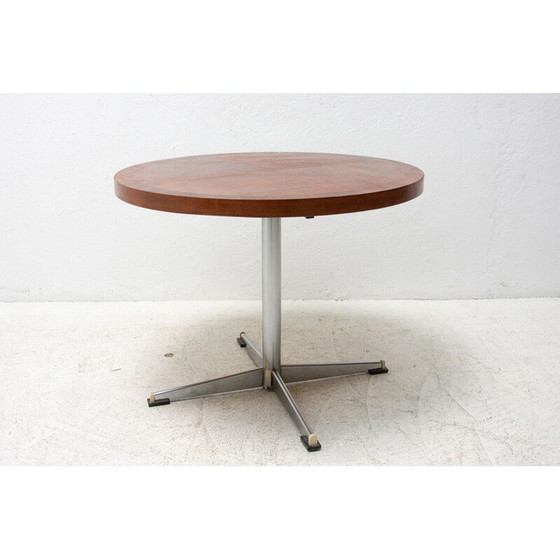 Image 1 of Table basse vintage en noyer, Tchécoslovaquie 1970