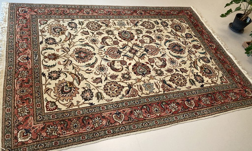 Grand tapis persan Circa 1970