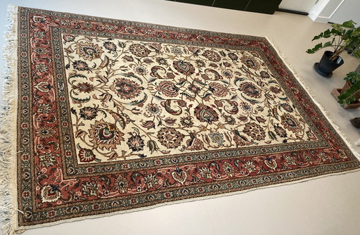 Grand tapis persan Circa 1970