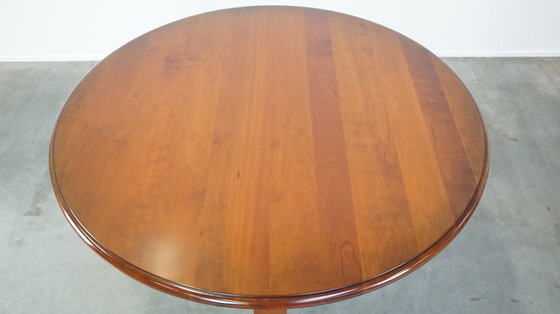 Image 1 of Table à manger en bois pour 4 personnes