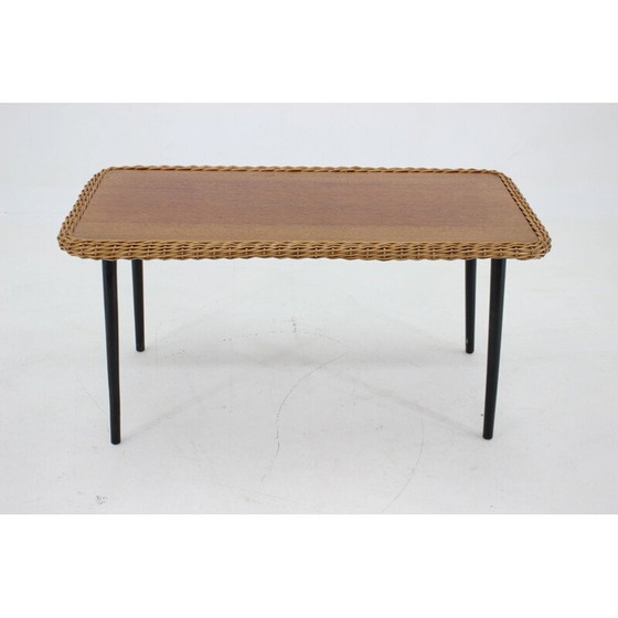 Image 1 of Table basse vintage avec bord en rotin, France 1970