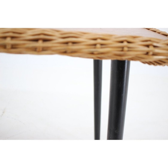 Image 1 of Table basse vintage avec bord en rotin, France 1970