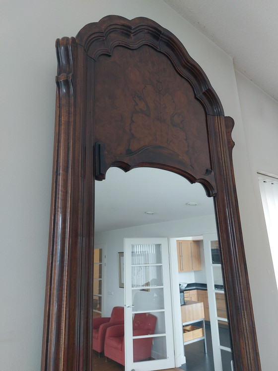 Image 1 of Miroir ancien en bois d'acajou sur pied