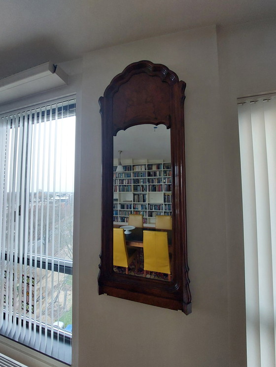 Image 1 of Miroir ancien en bois d'acajou sur pied