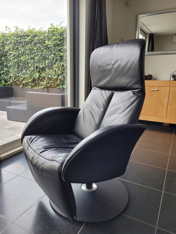 Image 1 of Fauteuil relax Jori en cuir noir