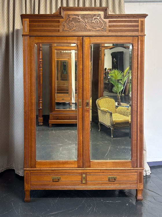 Image 1 of Armoire Art Nouveau Portes miroir Tringle à vêtements Tiroirs