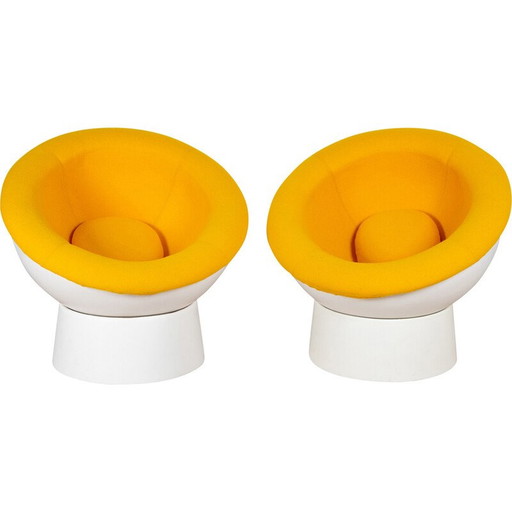 Fauteuils sphère vintage en fibre de verre et laine Kvadrat, France 1960