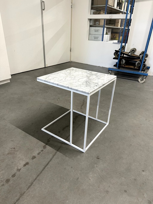 Table d'appoint Metaform Bt-2