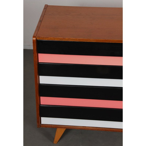 Image 1 of Commode vintage modèle U-453 en chêne par Jiri Jiroutek pour Interier Praha, Tchécoslovaquie 1960
