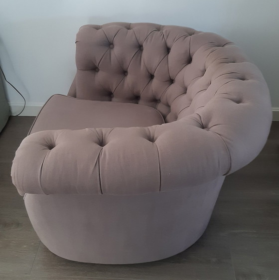 Image 1 of Très beau fauteuil Chesterfield