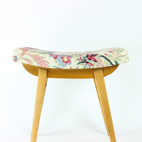 Image 1 of Tabouret du milieu du siècle en bois de chêne et lin par Ton, Tchécoslovaquie années 1960