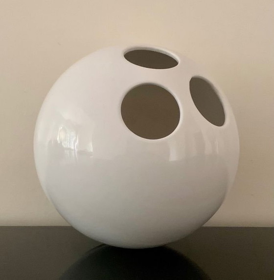 Image 1 of Vase Sphérique • Bowling • Porcelaine Vitrifiée •  Enzo Bioli • Il Picchio • 1970