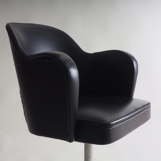 Image 1 of Fauteuil vintage noir