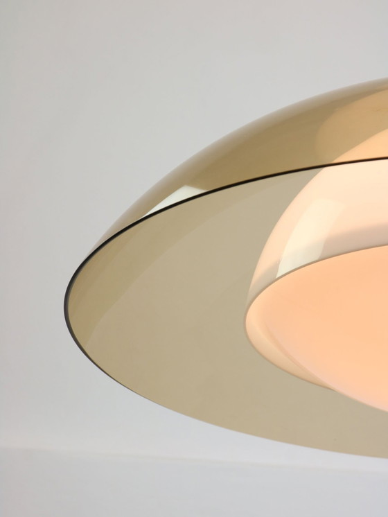 Image 1 of Rare lampe Ufo Space Age de Guzzini en marron clair, 1970S