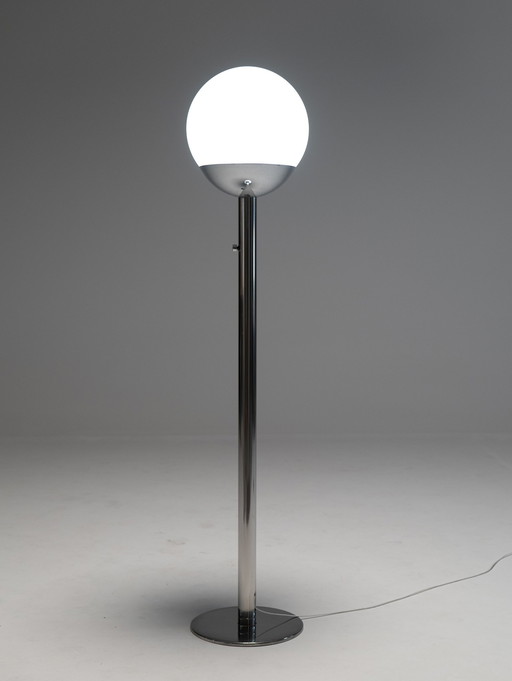 Paire de lampadaires P428 par Pia Guidetti-Crippa pour Luci Italia, 1970S