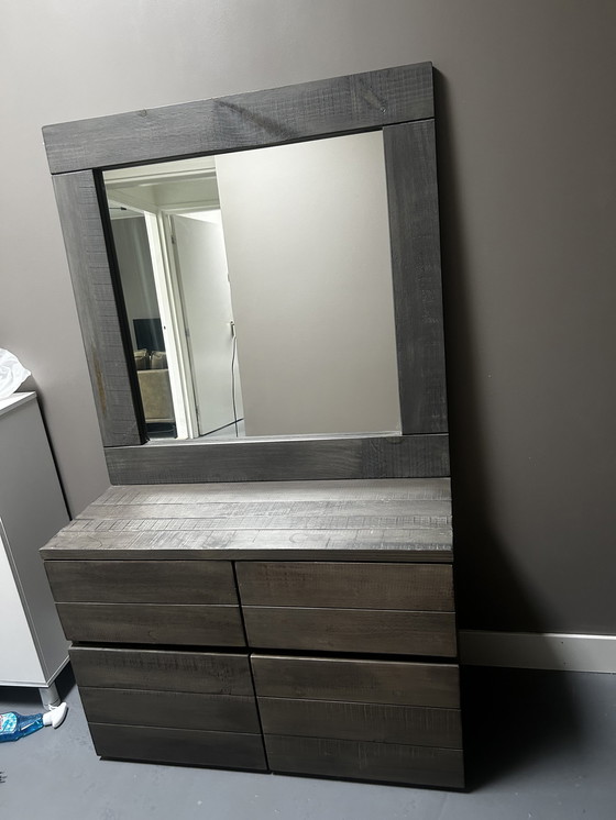 Image 1 of Véritable armoire Maxfurn