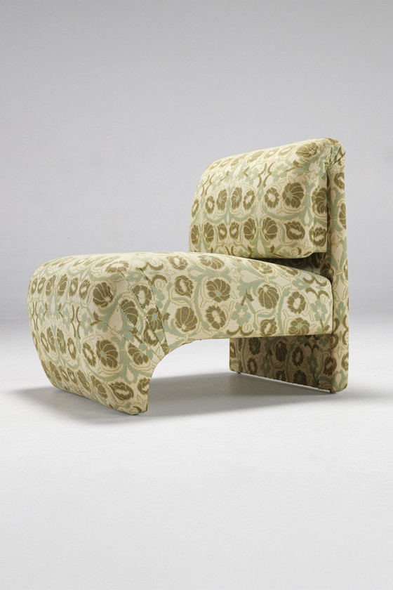 Image 1 of Chaise française à fleurs, 1960S