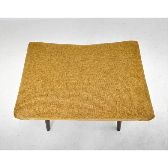 Image 1 of Tabouret vintage en bois, Tchécoslovaquie 1970