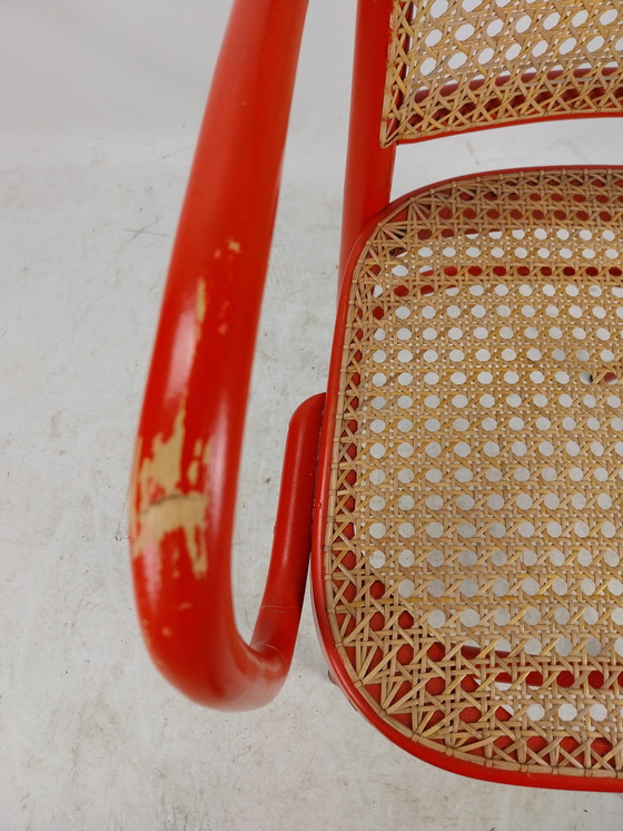 Image 1 of 1 X Fauteuil Thonet 811 de Josef Hoffmann en couleur rouge d'origine.