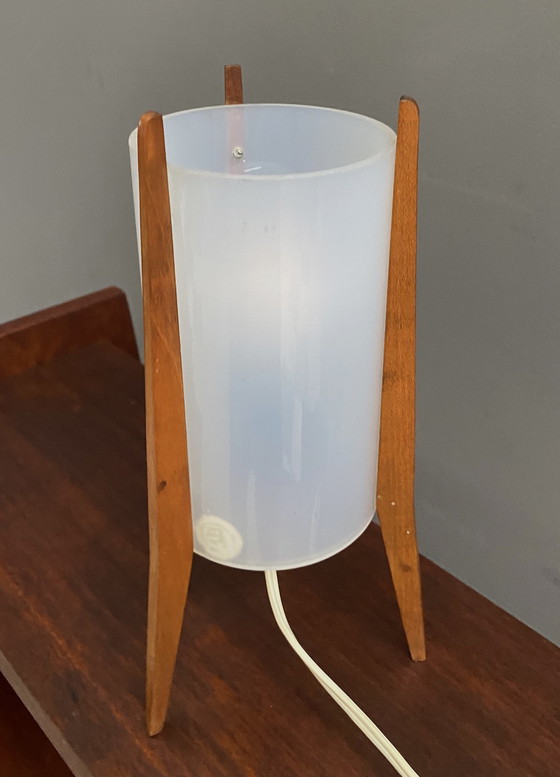 Image 1 of Lampe à poser en plexiglas sur trépied par Pokrok République tchèque 1970S