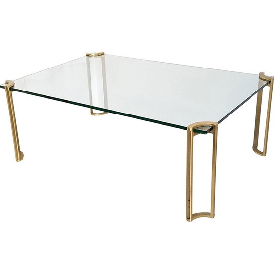 Image 1 of Table basse vintage en laiton massif et verre par Peter Ghyczy, 1970