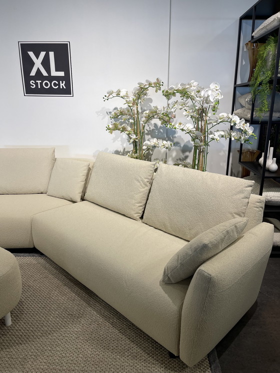 Image 1 of Wow Outdoor