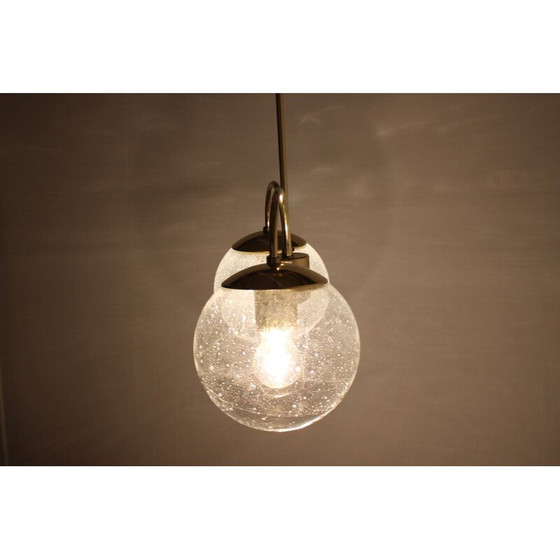 Image 1 of Lustre vintage en verre et laiton par Kamenicky Senov, Tchécoslovaquie 1960