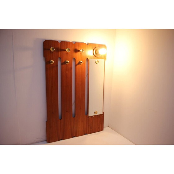 Image 1 of Porte-manteau mural vintage en bois et laiton, Tchécoslovaquie années 1960