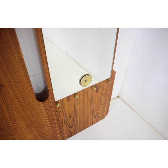 Image 1 of Porte-manteau mural vintage en bois et laiton, Tchécoslovaquie années 1960