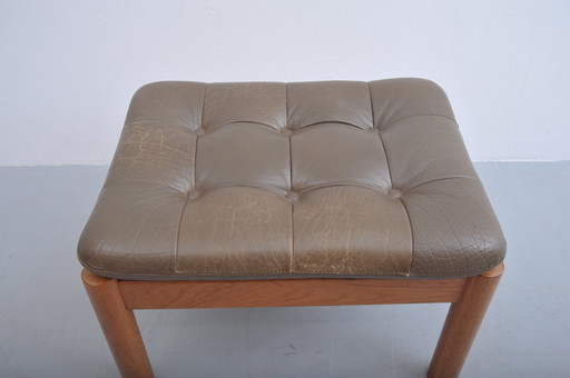 Tabouret en teck avec coussin en cuir Danish Design 1960