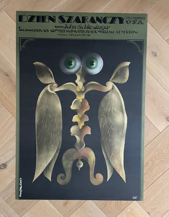 Image 1 of Rene Mulas, Le jour de la sauterelle, 1976, affiche originale : Donald Sutherland, Karen Black, Burgess Meredith