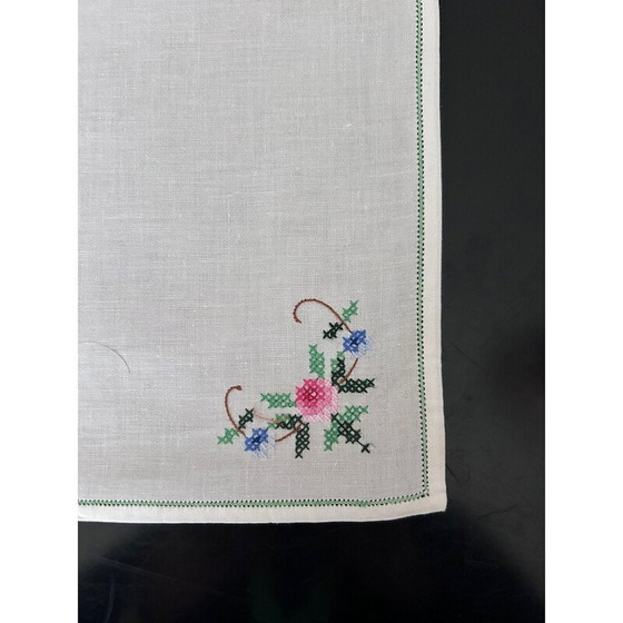 Image 1 of Nappe et serviettes de table ajourées et brodées à la main, 1950