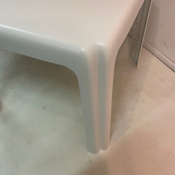 Image 1 of Table vintage en fibre de verre par Patrick Gingembre pour Prisunic