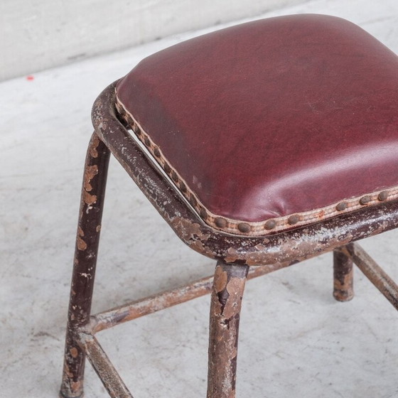 Image 1 of Tabouret tubulaire industriel français du milieu du siècle, années 1950.