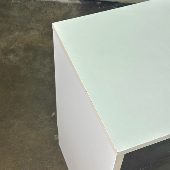 Image 1 of Raymond Loewy Table de chevet Df 2000