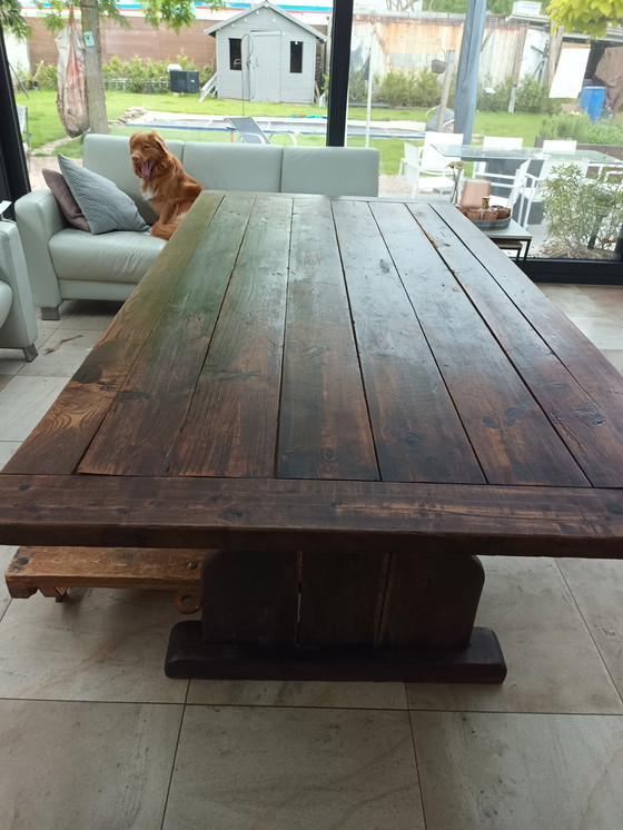 Image 1 of Table du cloître